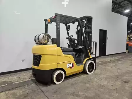 Propane Forklifts 2017  CAT Lift Trucks 2C6000 (4)