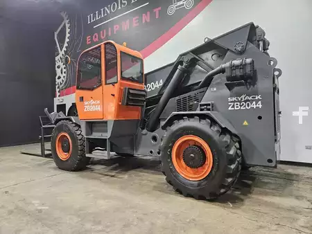 Telehandler Fixed 2013  Skyjack ZB2044 (2)