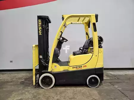 Montacargas GLP 2021  Hyster S35FT (1)