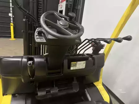 Propane Forklifts 2020  Hyster H120FT (9)