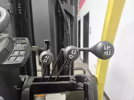 Propane Forklifts 2017  Hyster S60FT (12)
