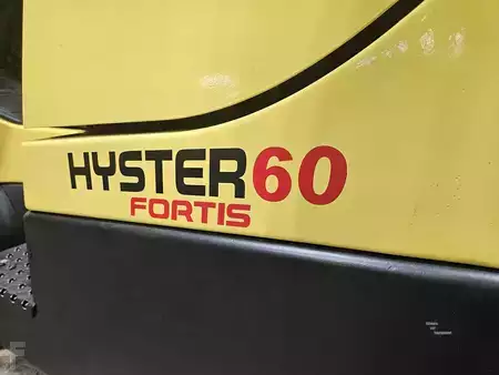 Propane Forklifts 2017  Hyster S60FT (17)