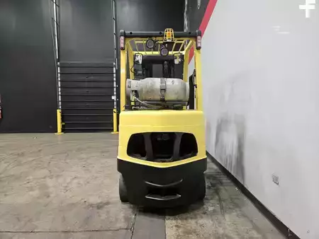 Propane Forklifts 2017  Hyster S60FT (2)