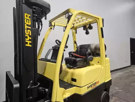 Propane Forklifts 2017  Hyster S60FT (7)