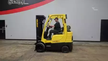 Propane Forklifts 2017  Hyster S60FT (24)