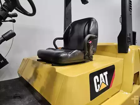 Diesel Forklifts 2006  CAT Lift Trucks DP40K (11)