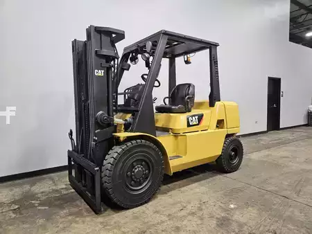 Diesel Forklifts 2006  CAT Lift Trucks DP40K (8)