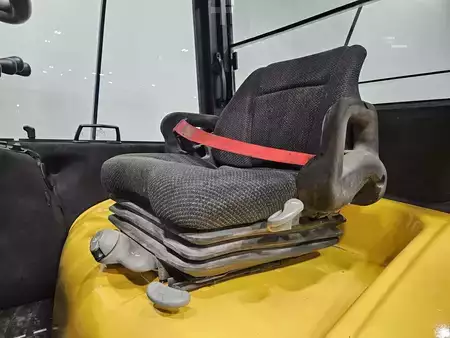 Diesel Forklifts 2017  Yale GDP120VX (11)