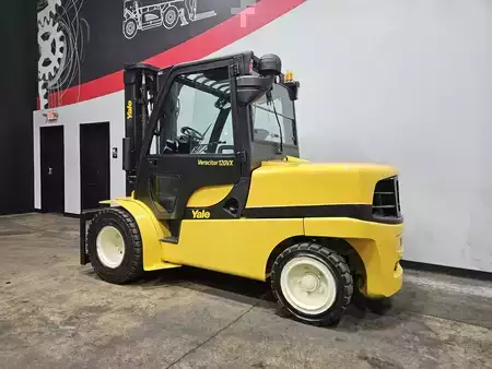 Diesel Forklifts 2017  Yale GDP120VX (2)