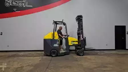 Turret Truck 2022  Aisle Master 44SE (24)