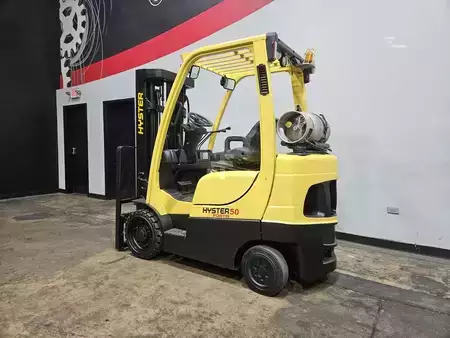Propane Forklifts 2018  Hyster S50FT (2)