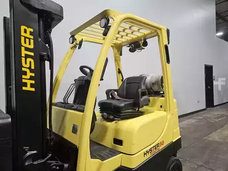 Propane Forklifts 2018  Hyster S50FT (9)