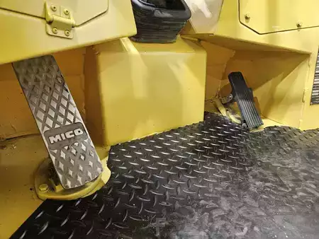 Rough Terrain Forklifts 2020  Sellick S80 (14)