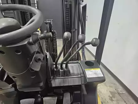 Propane Forklifts 2022  Mitsubishi FGC25N (12)