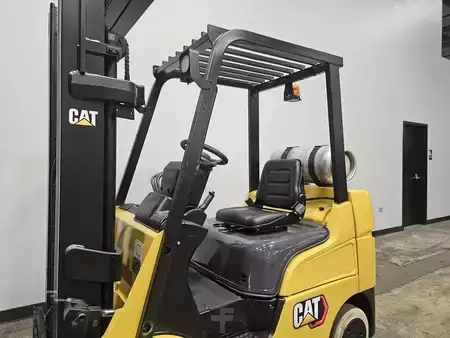 Propane Forklifts 2022  Mitsubishi FGC25N (9)