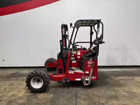 Truck Mounted Forklift 2018  Moffett M4 45.3P (1)