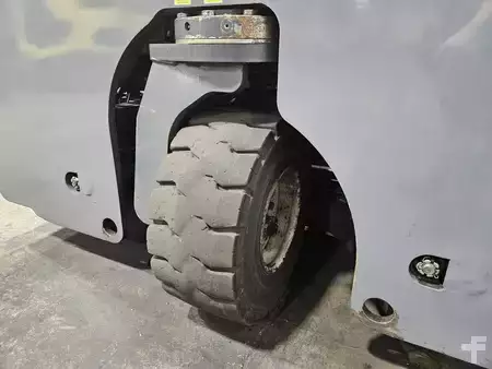 Sideloaders 2017  Combilift C6000 (19)