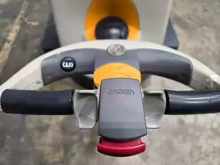 Misceláneos 2016  Crown SX3000-30 (11)
