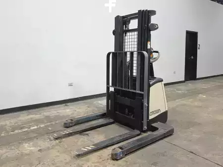 Misceláneos 2016  Crown SX3000-30 (6)