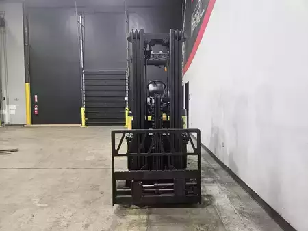Montacargas de Pasillo Angosto 2018  Bendi B40I5 (7)