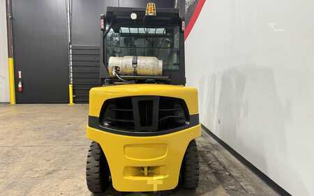 Propane Forklifts 2019  Yale GLP100VX (3)