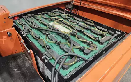 Montacargas Eléctrico (4 ruedas) 2017  Viper FB35 (15)