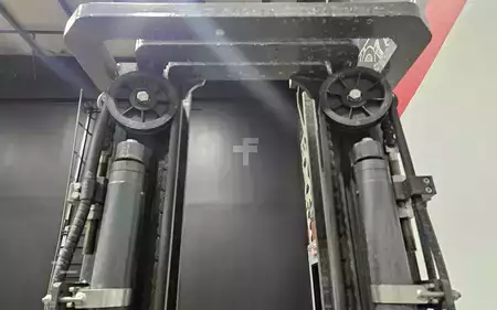 Montacargas Eléctrico (4 ruedas) 2017  Viper FB35 (17)