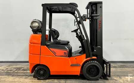 Propane Forklifts 2021  Viper FY25C (4)