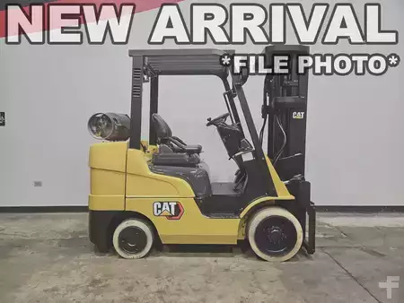 Montacargas GLP 2023  CAT Lift Trucks 2C6000 (1)