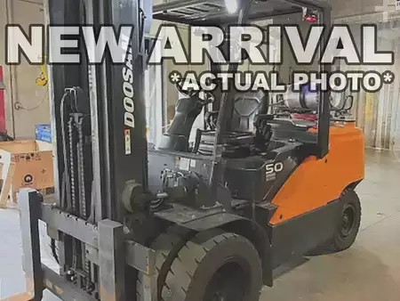 Montacargas GLP 2022  Doosan G50C-7 (1)