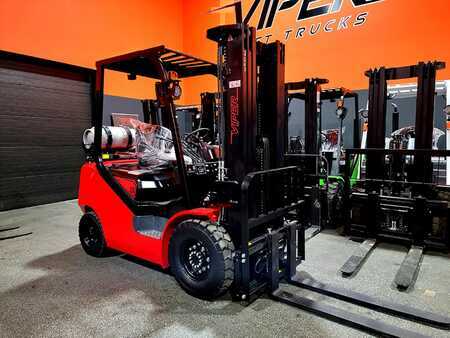 Propane Forklifts 2024  Viper FY25T-RED (6)