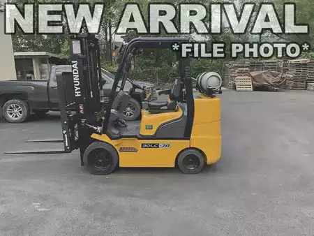 Montacargas GLP 2019  Hyundai 30LC-7A (1)