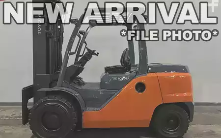 Diesel Forklifts 2021  Toyota 8FD50U (1)