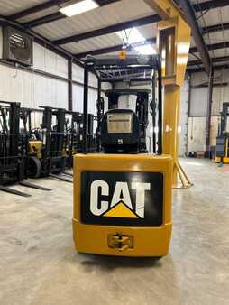 4 Wheels 2012  CAT Lift Trucks E5000 (2)