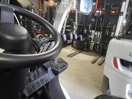 Propane Forklifts 2024  Unicarriers MUG1F2A30LV (5)