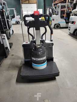 Electric Pallet Jacks 2024  Unicarriers RPXT2W2G60BV (1)