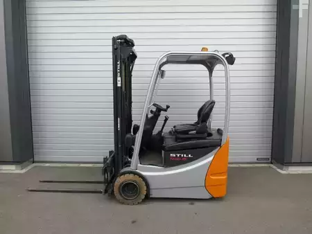 Carrelli elettrici 3 ruote 2015  Still RX 50-13 (1)