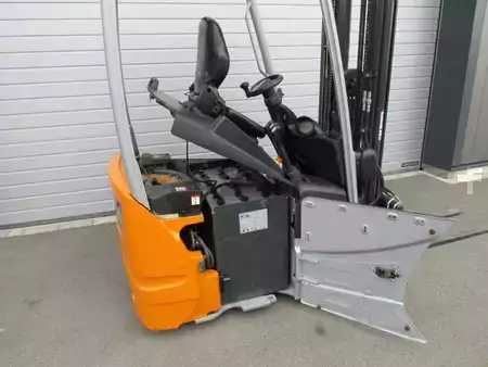 Carrelli elettrici 3 ruote 2015  Still RX 50-13 (7)