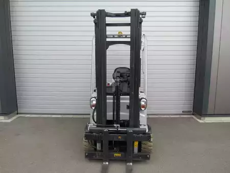 Carrelli elettrici 3 ruote 2015  Still RX 50-13 (9)