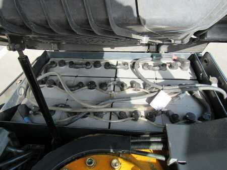 Eléctrico - 3 rodas 2011  Still RX50-15 (5)