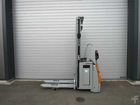 Stacker pedestre 2019  Still EXV14i (2)