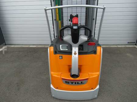 Stacker pedestre 2019  Still EXV14i (6)