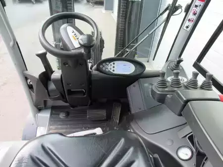 Elektro 4 Rad  Still RX60-35 (5)