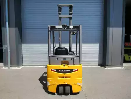 Elektro 3 Rad 2020  Jungheinrich EFG215 (4)