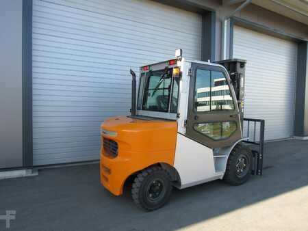 Dieseltruck 2021  Still RC42-40 (2)