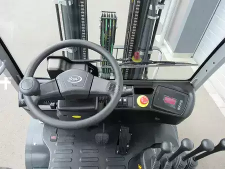 Elektromos 4 kerekű 2024 Baoli KBE20 G1 Li (5)