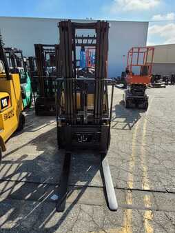 Gas truck 2014  CAT Lift Trucks 2C3000 (2)