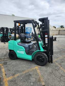 Propane Forklifts 2018  Mitsubishi FG25N5 (1)