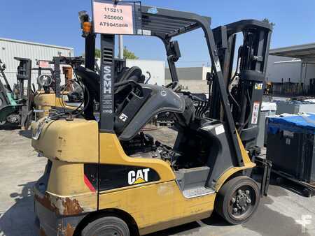 Wózki gazowe 2018  CAT Lift Trucks 2C5000 (1)