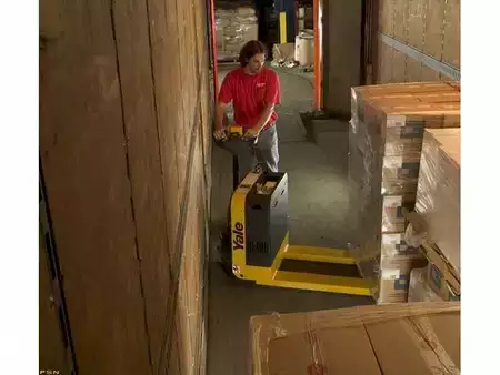 Other 2011  Yale MPB-E (4,000 lb.) (5)